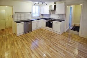 Kitchen- click for photo gallery